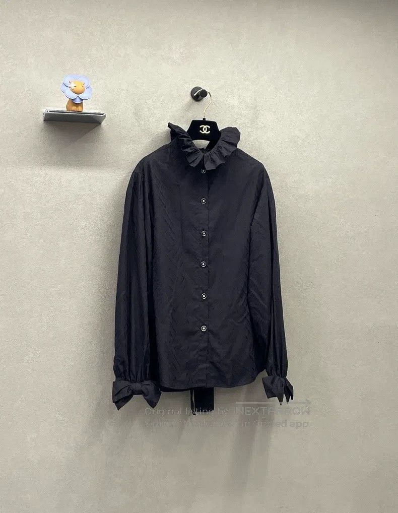 Chanel Chanel Black high-neck single-breasted long-sleeved shirt Size XXS / US 00 / IT 34 - 2 Thumbnail