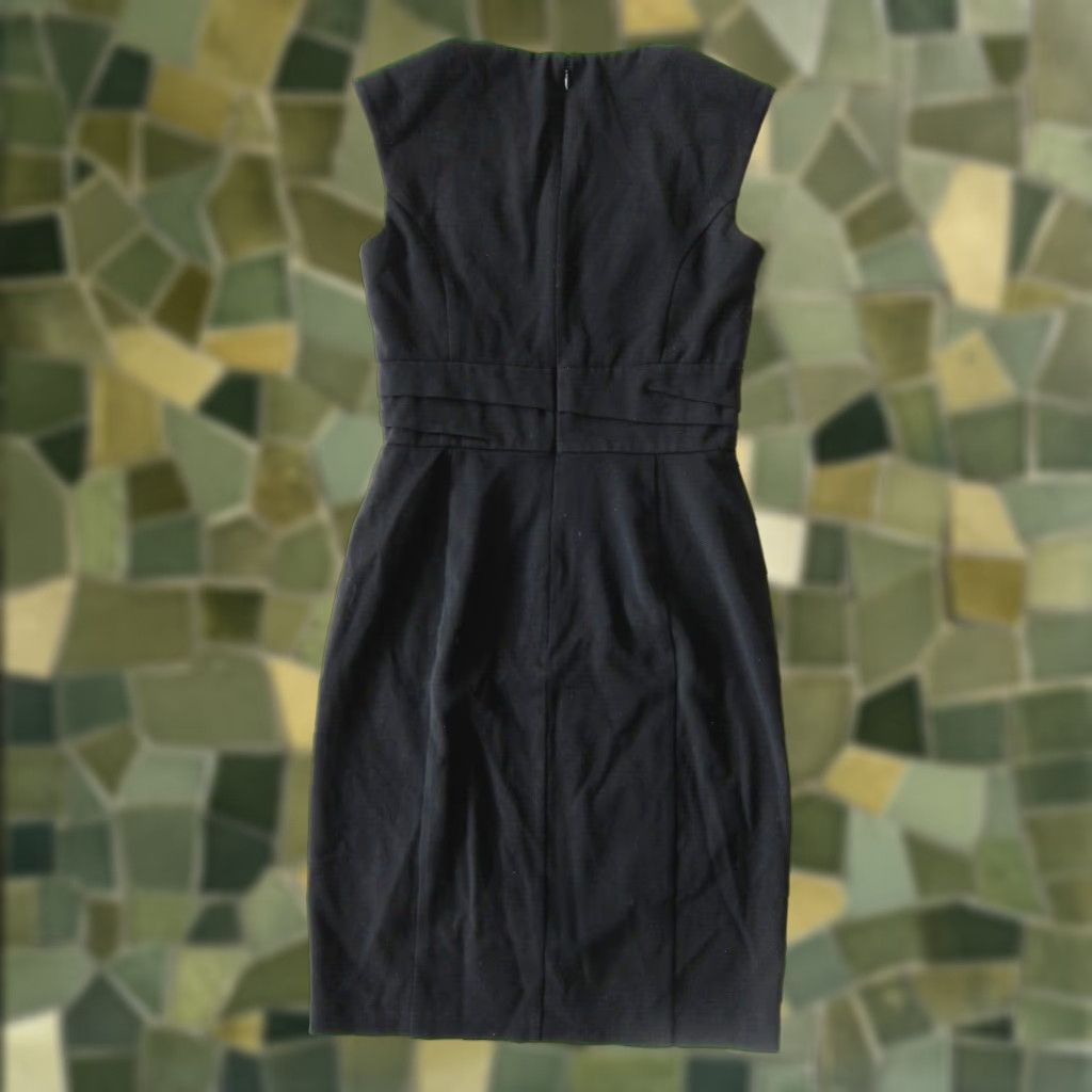 White House Black Market VINTAGE White House Black Market Little Black Cap Sleeve Ruched Sheath Dress Size 0 Size XS / US 0-2 / IT 36-38 - 1 Thumbnail