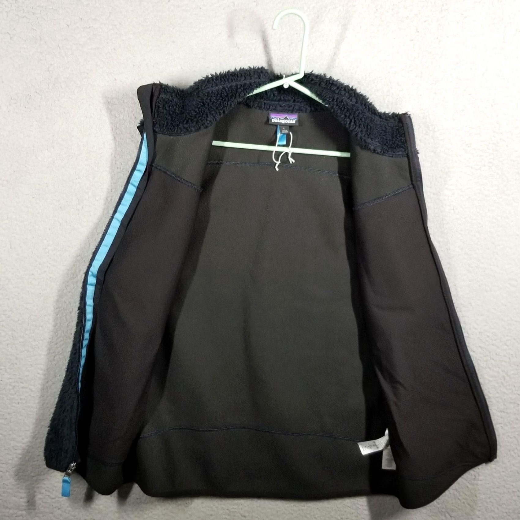 Patagonia Patagonia Mens Large Black Classic Retro-X Sherpa Fleece Zip Pockets Vest - Vintage Retailer Size US L / EU 52-54 / 3 - 2 Thumbnail