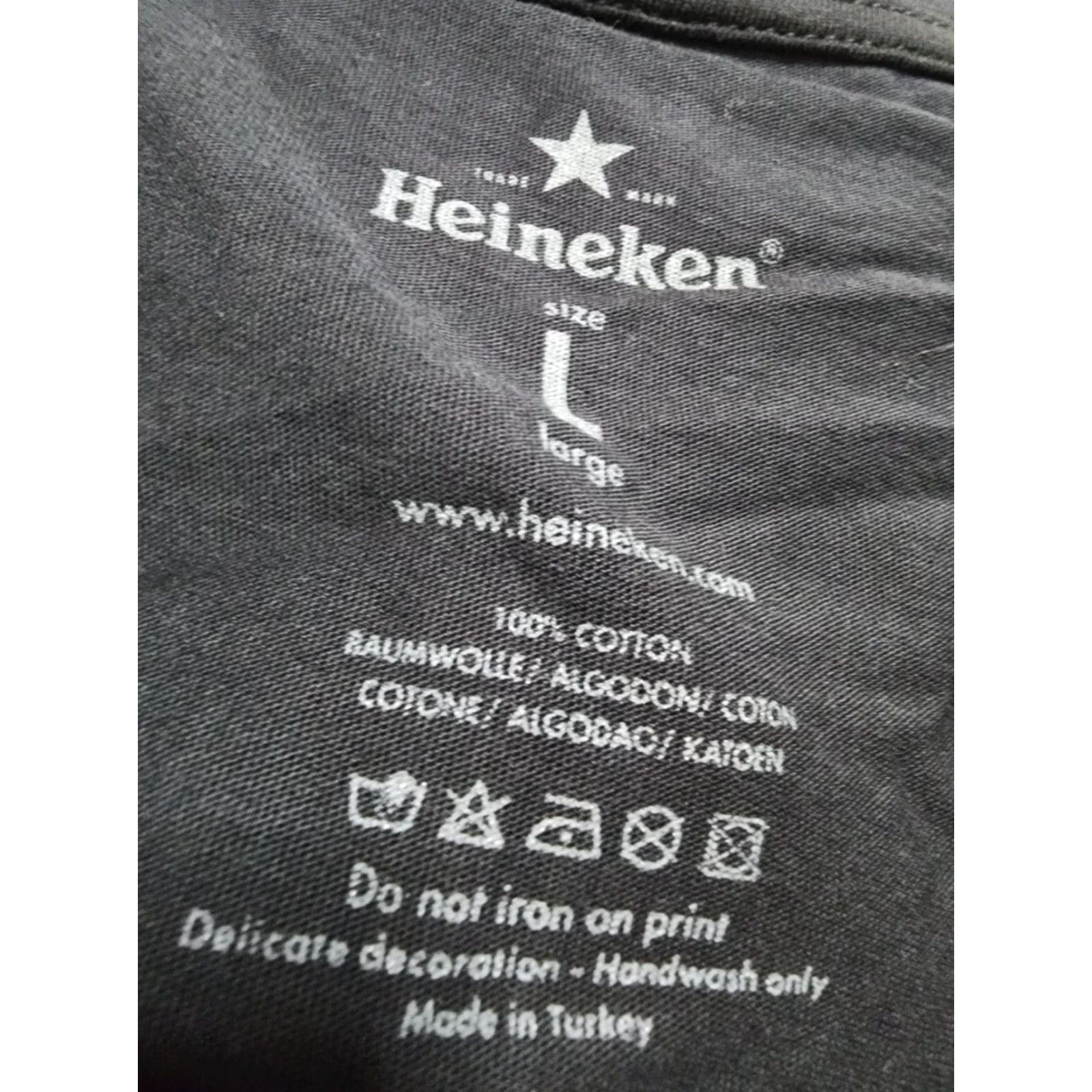 Vintage VINTAGE Heineken Shirt Women L Black V-Neck Distressed Logo T-Shirt 90s Beer Graphic Mens Girls (adjusted?) Size L / US 10 / IT 46 - 6 Thumbnail