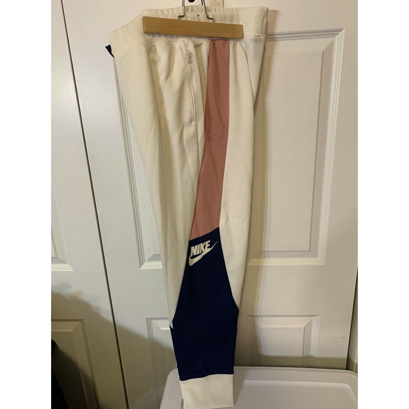 Nike Nike Women's Size L Jogging Pants Black Pink Stripe Drawstri Size 33" - 1 Thumbnail