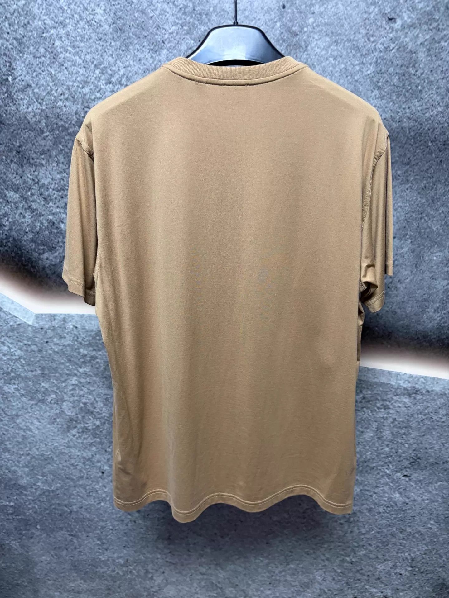 Burberry Burberry Short Sleeve Tee S Size US S / EU 44-46 / 1 - 2 Thumbnail