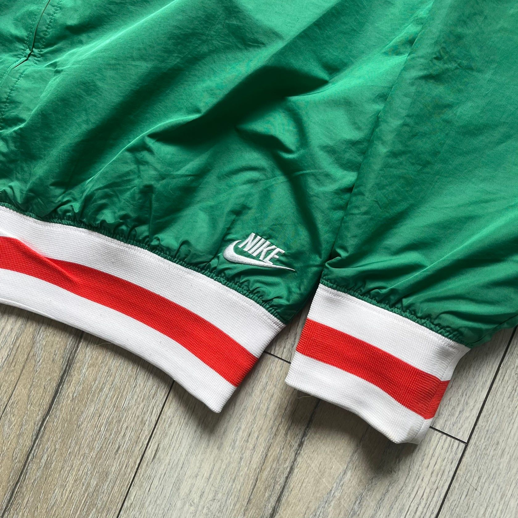 Nike Nike Italy Olympics 2008 Split Windbreaker (Medium) Size US M / EU 48-50 / 2 - 6 Thumbnail