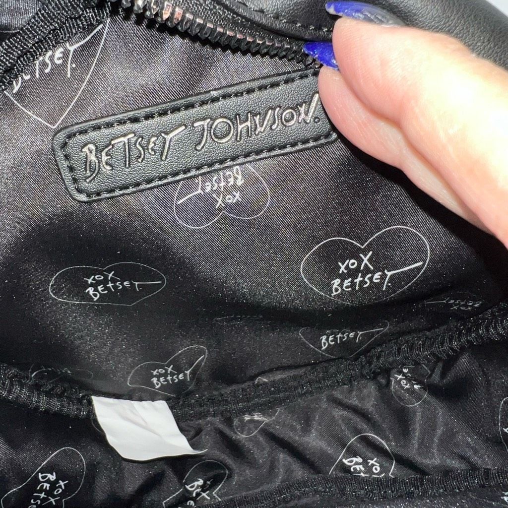 Betsey Johnson Betsey Johnson Black Cat Crossbody Bag Size ONE SIZE - 10 Thumbnail