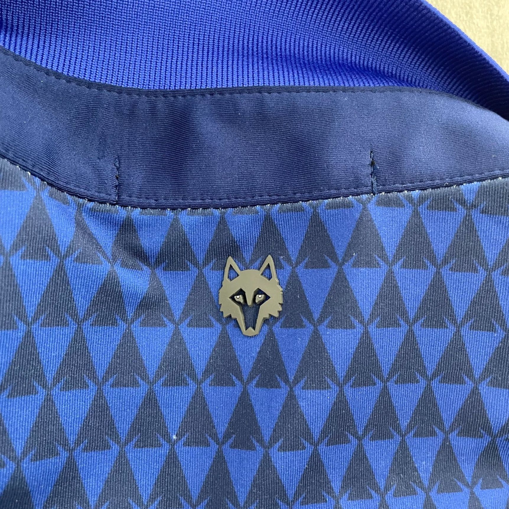 Vintage Greyson Shirt Adult Large Polo Blue Logo Wolf Golf Mens L Longboat Key Club Blue Polo Shirt Greyson Logo Wolf Golf Mens L Size US L / EU 52-54 / 3 - 4 Thumbnail