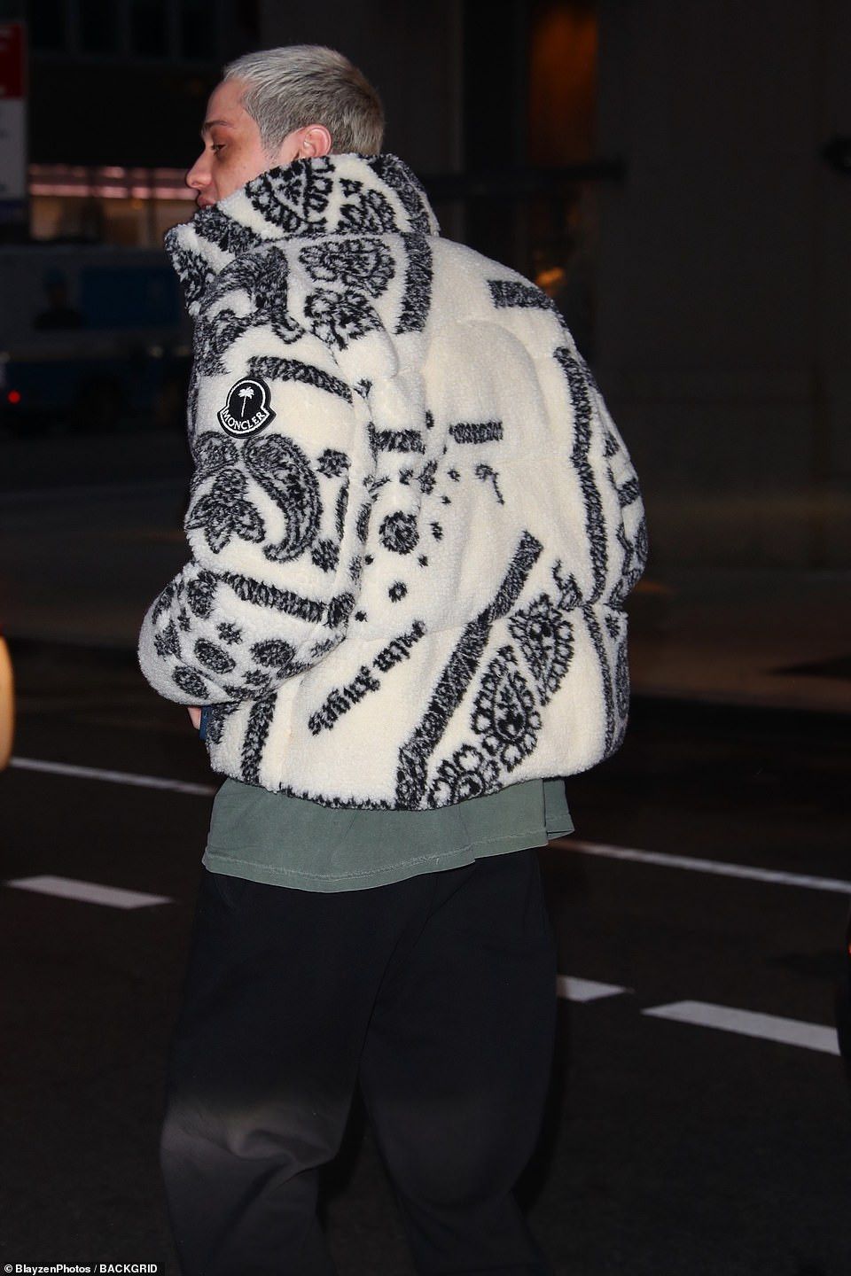 ジャケット・アウター Moncler x Palm Angels Baden Paisley Coat Moncler x Palm Angels Baden Paisley Fleece Down Jacket White Black