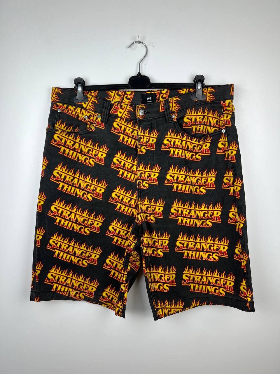Vintage Stranger Things Netflix movie shorts size 36 Size US 36 / EU 52 - 1 Thumbnail