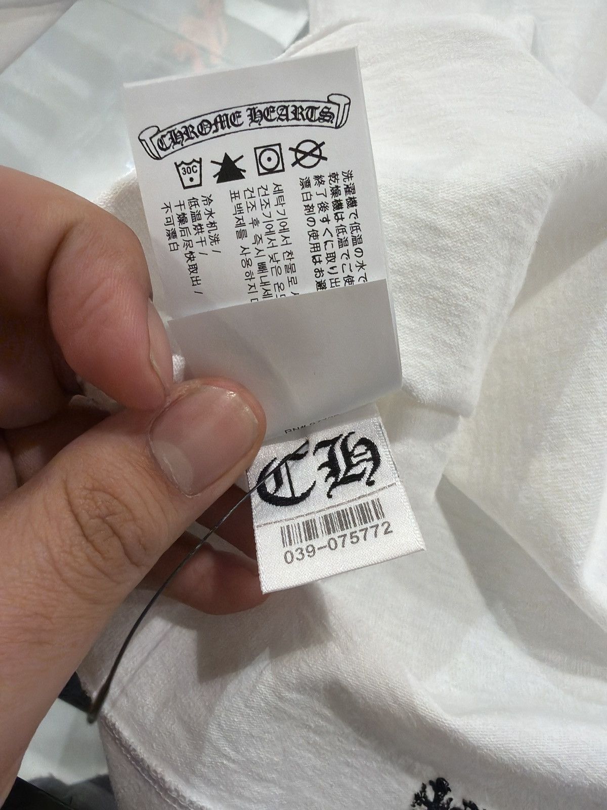 Chrome Hearts Chrome Hearts Embroidered Dagger White L/S Size US M / EU 48-50 / 2 - 6 Thumbnail