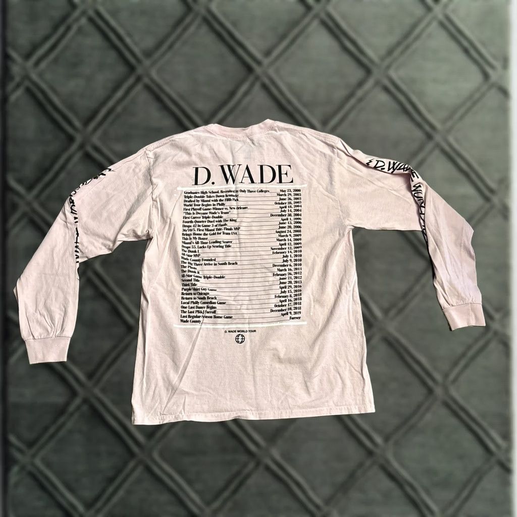 Vintage Bleacher Report Dwayne Wade World Tour Long Sleeve T-Shirt Crew Neck Pink L Mens/Boys Size US L / EU 52-54 / 3 - 1 Thumbnail