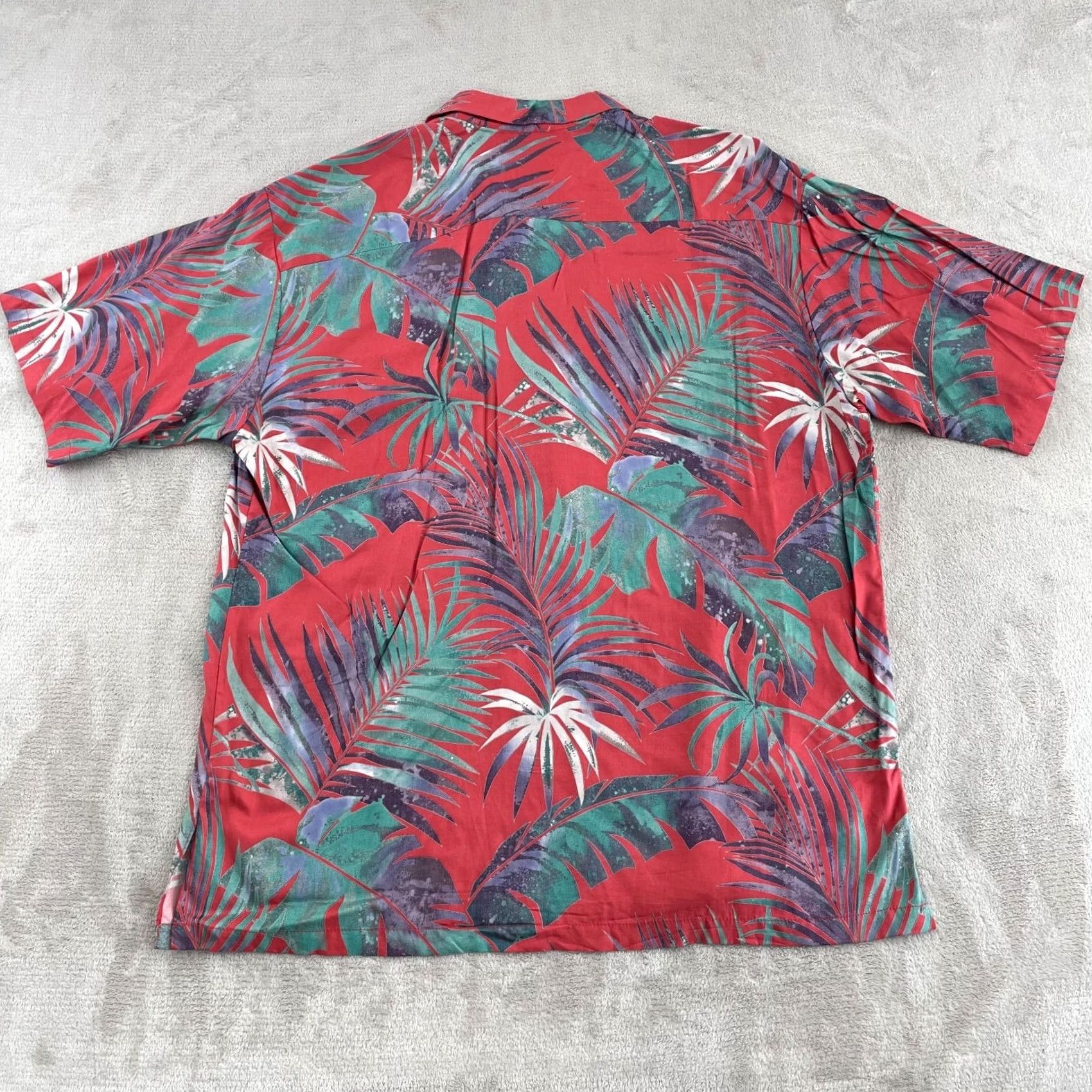 Tori Richard VINTAGE Tori Richard Shirt Men Large Multi Floral Hawaiian Mother Pearl Buttons Size US L / EU 52-54 / 3 - 4 Thumbnail