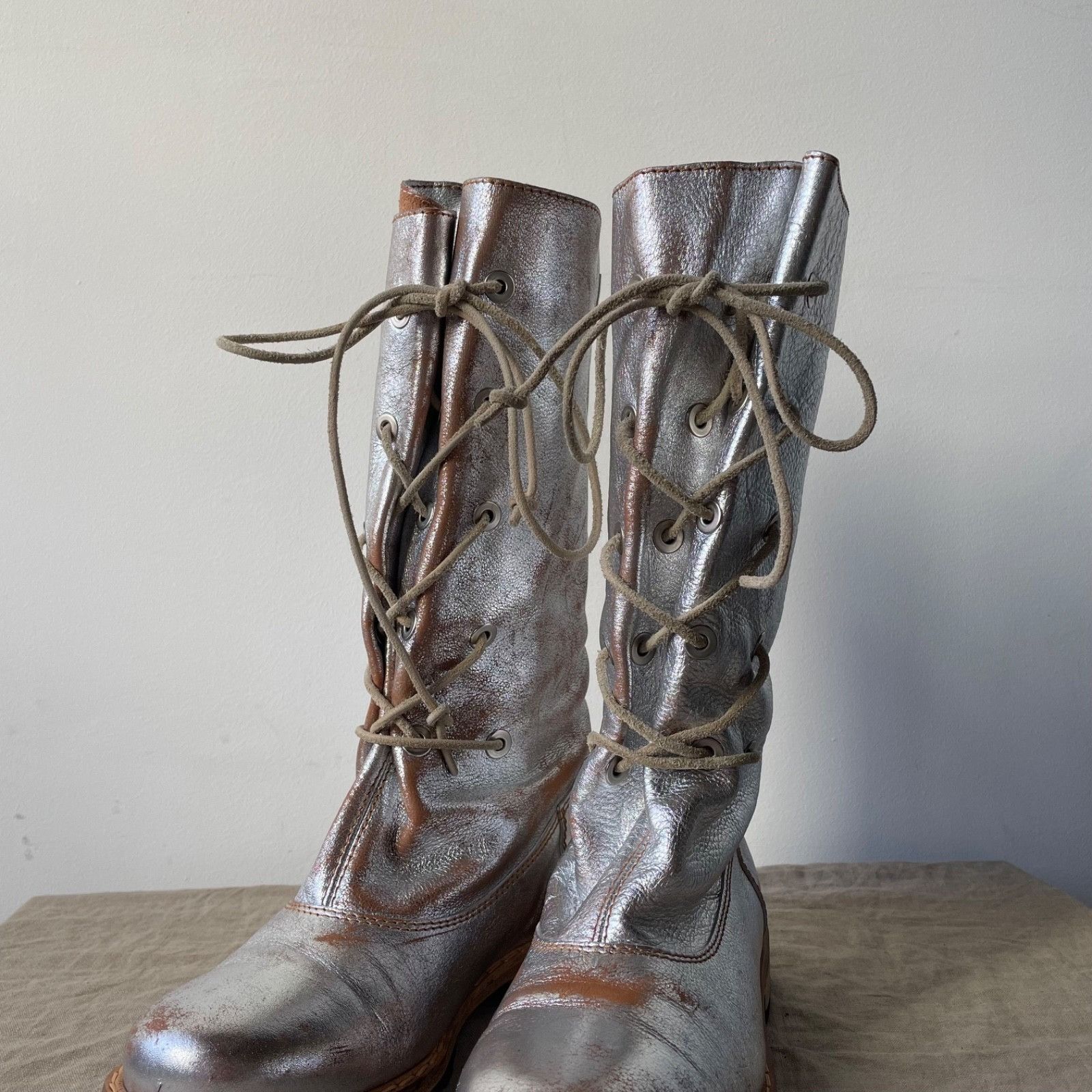 Love Moschino Love Moschino Leather Distressed Combat Boots 9666AC Size US 6.5 / IT 36.5 - 3 Thumbnail