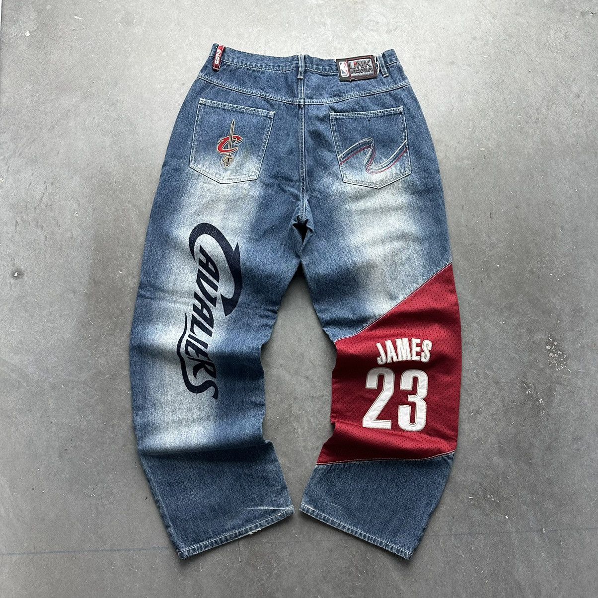 image of Jnco x Southpole Crazy Vintage Y2K Cleveland Cavaliers Baggy Jeans Wide Leg in Blue, Men's (Size 34