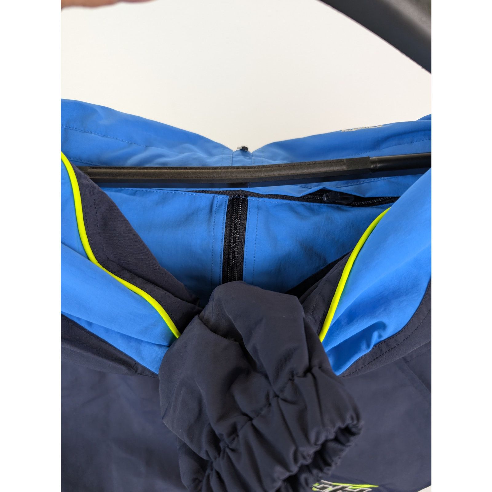 Martine Rose o1rshd1 Size: OS / Track Jacket Tote Bag in Blue Size ONE SIZE - 12 Thumbnail