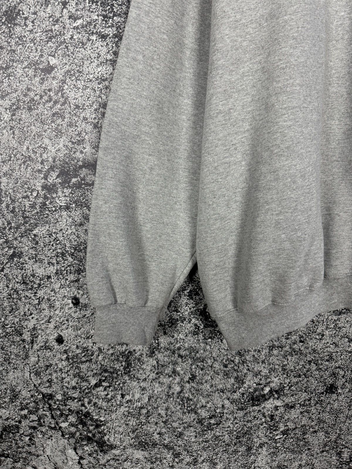 Thrasher Thrasher Vintage Sweatshirt Skateboard Magazine Y2K Size XL Size US XL / EU 56 / 4 - 4 Thumbnail