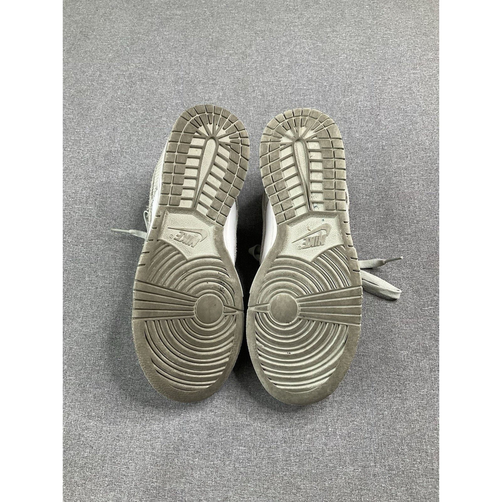 Nike Size 8 - Nike Dunk Low Light Silver Corduroy Size US 8 / IT 38 - 5 Thumbnail