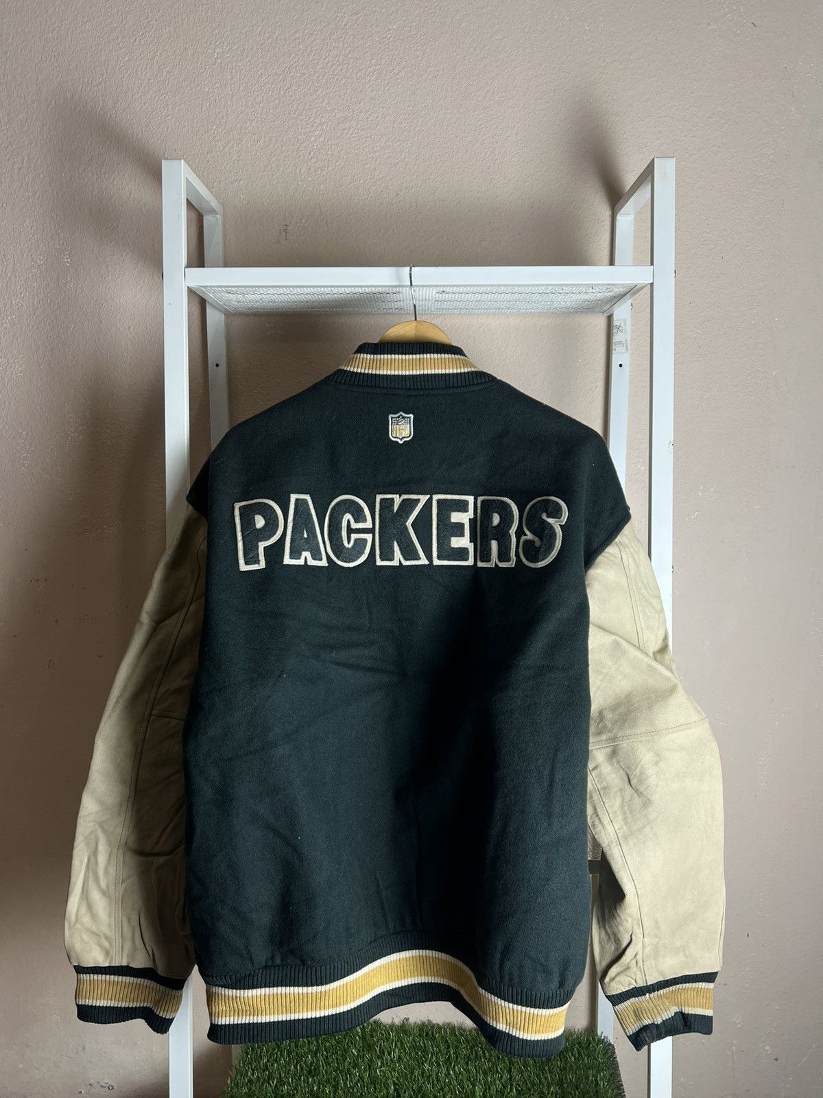 NFL × Vintage Vintage NFL G Packers Embroidery Leather Jacket Size US XL / EU 56 / 4 - 10 Thumbnail