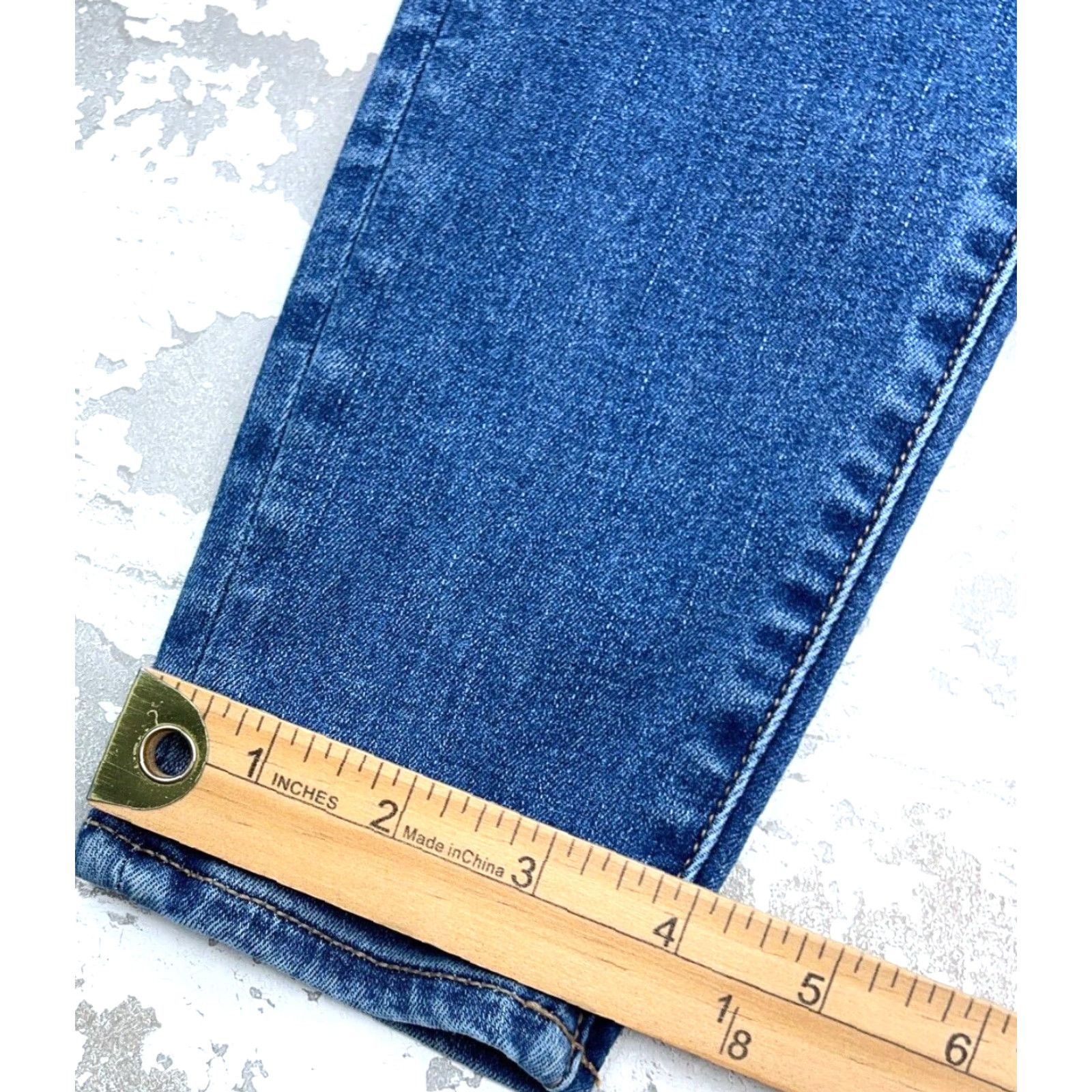 American Eagle Outfitters American Eagle Jeans Women 4 Short High Rise Jegging Med Wash Faded Stretch A80 Size 27" / US 4 / IT 40 - 7 Thumbnail