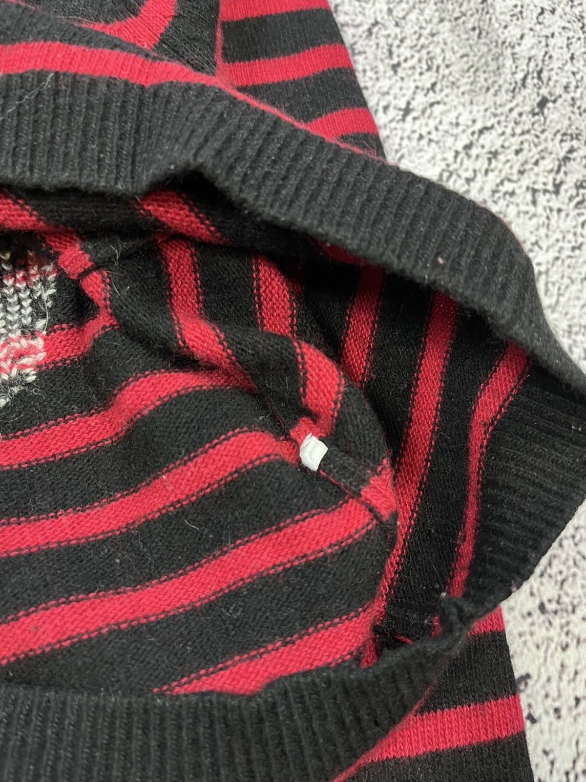Valentino Vintage Red Valentino wings logo rock glamour sweater Size S / US 4 / IT 40 - 4 Thumbnail