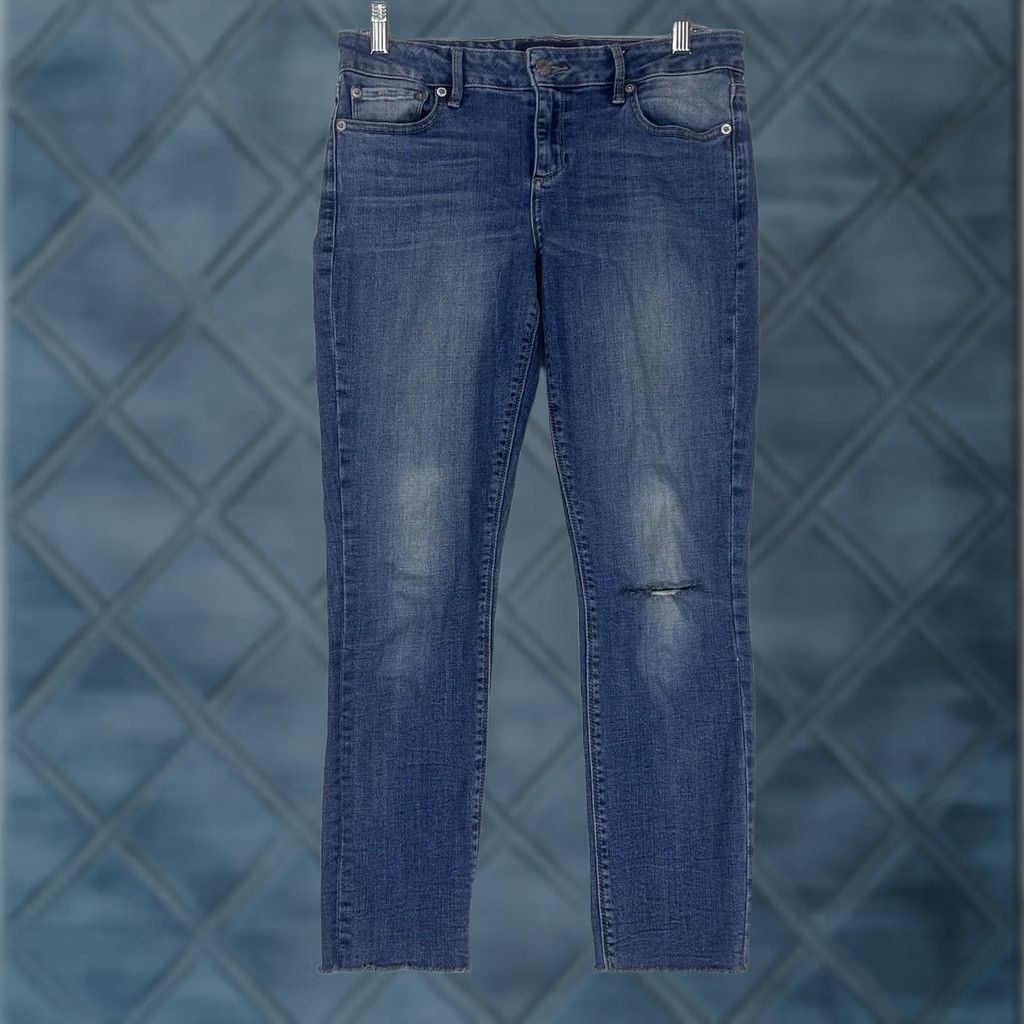 Lucky Brand Lucky Brand Lolita Crop Jeans Women 6 Blue Mid Rise Denim Stretch Raw Hem Jeans Womens Modern Vintage No Size 28" / US 6 / IT 42 - 1 Thumbnail