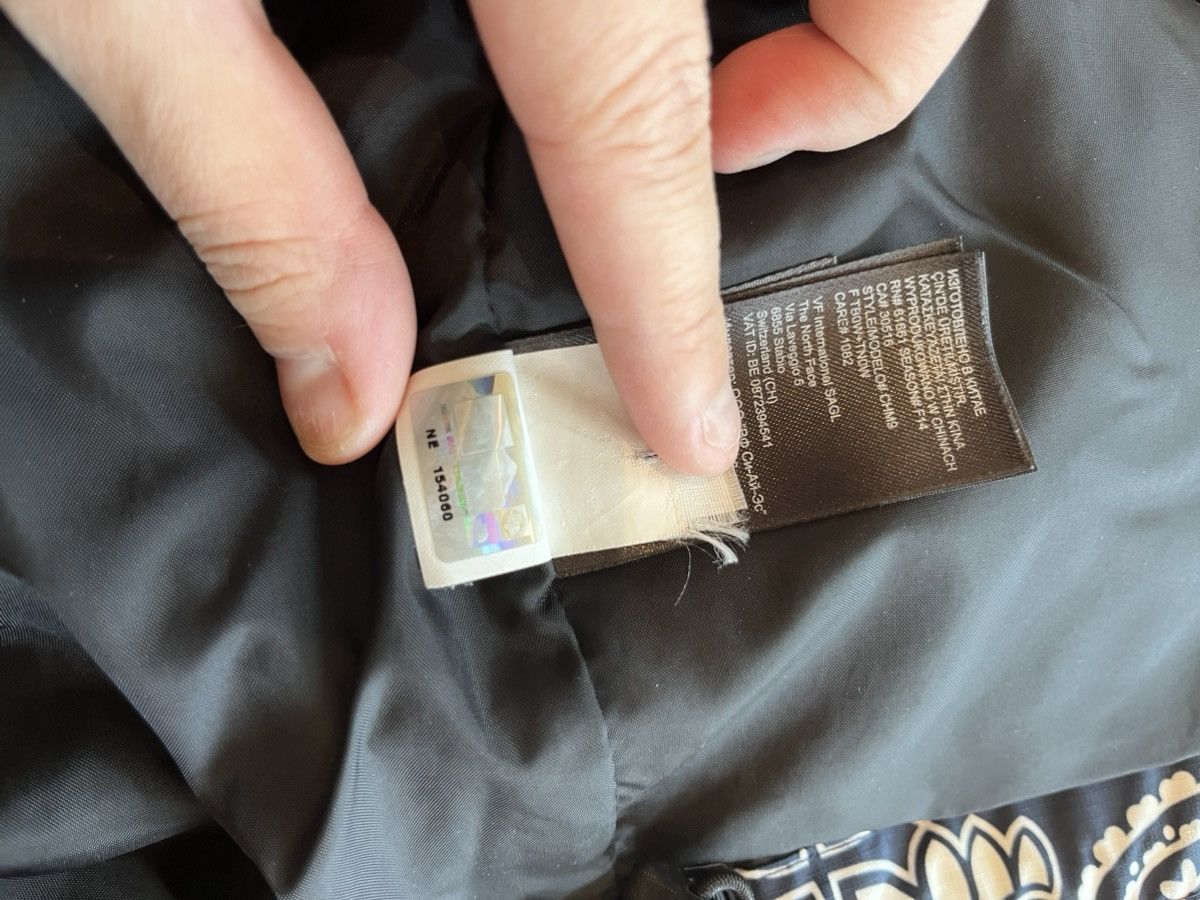 Supreme × The North Face Supreme x TNF Blue Bandana Mountain Jacket Size US M / EU 48-50 / 2 - 8 Thumbnail
