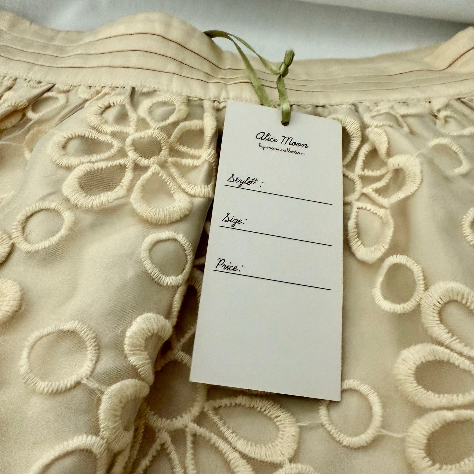 Other Alice Moon Collection Mini Skirt Small Beige Embroidered Size 25" / US 0 / IT 36 - 5 Thumbnail