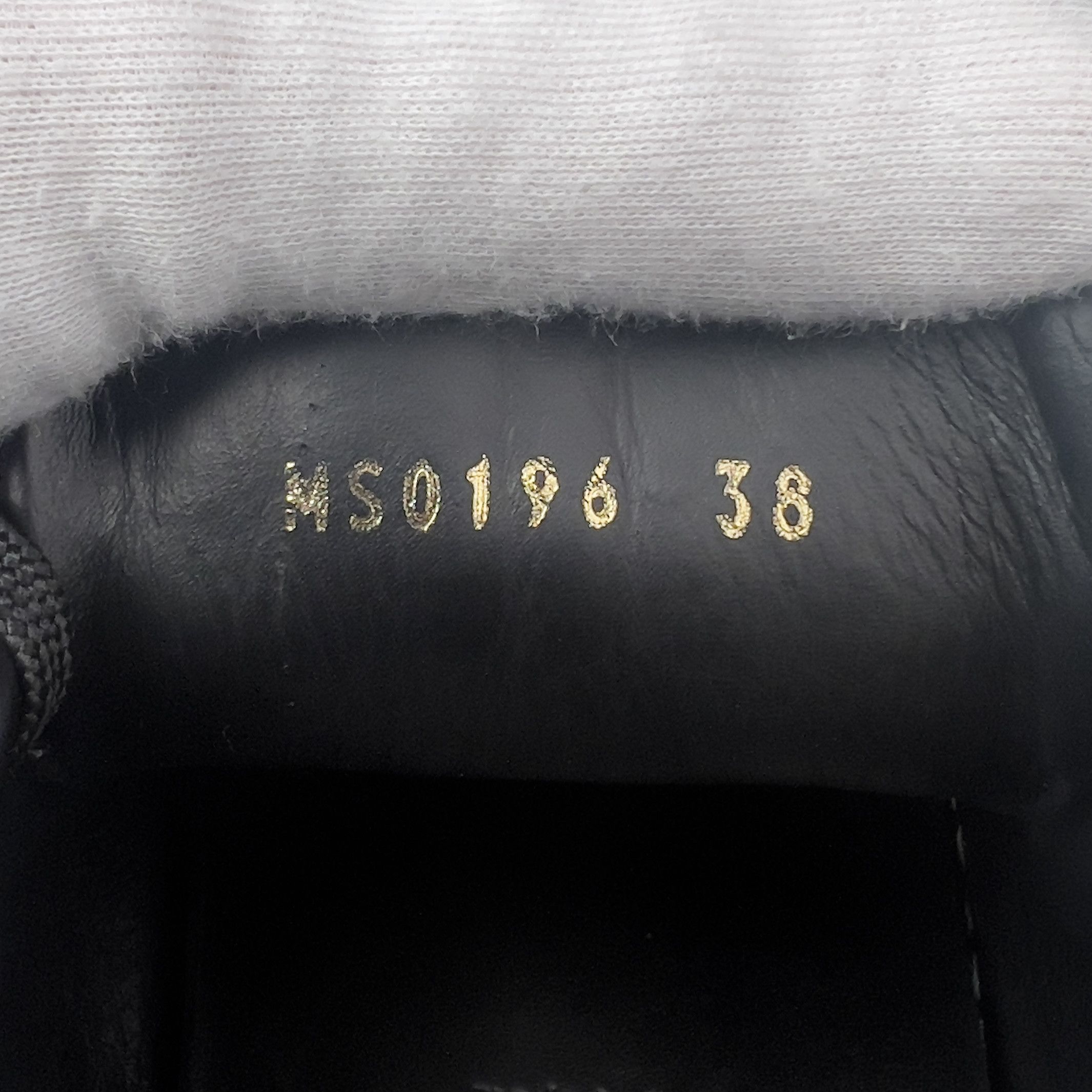 Louis Vuitton Louis Vuitton Frontrow Logo Low Top Sneakers Leather Size US 8 / IT 38 - 10 Thumbnail