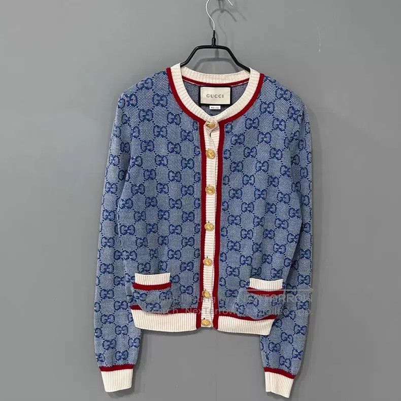 Gucci Gucci Blue full-print logo gold buckle cardigan coat Size S / US 4 / IT 40 - 1 Thumbnail