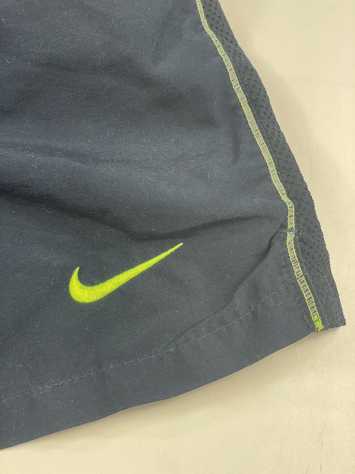 Nike × Vintage 00s fc Barcelona nike vintage rare fcb shorts soccer retro Size US 30 / EU 46 - 3 Thumbnail