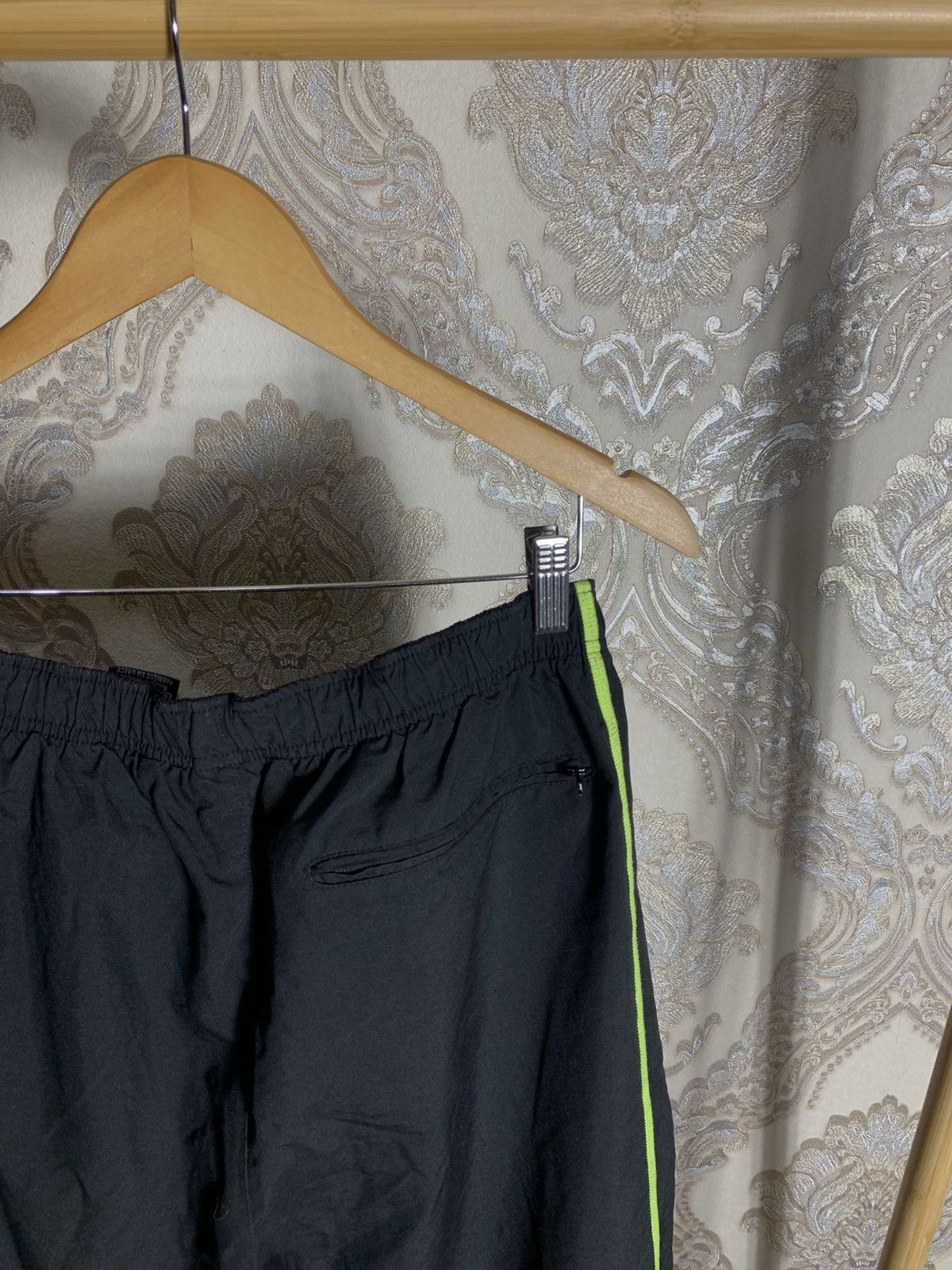 Nike VINTAGE NIKE NYLON RETRO SWEATPANTS DRILL SWOOSH Y2K 90s SK8 Size US 32 / EU 48 - 5 Thumbnail