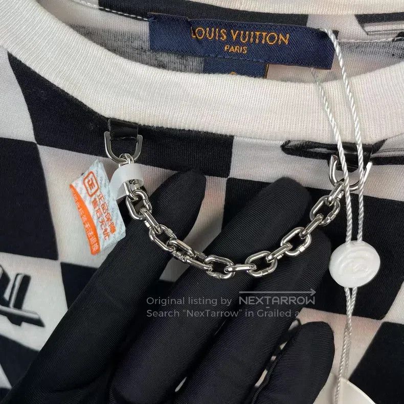 Louis Vuitton Louis Vuitton Black checkerboard chain short sleeve Size US S / EU 44-46 / 1 - 6 Thumbnail