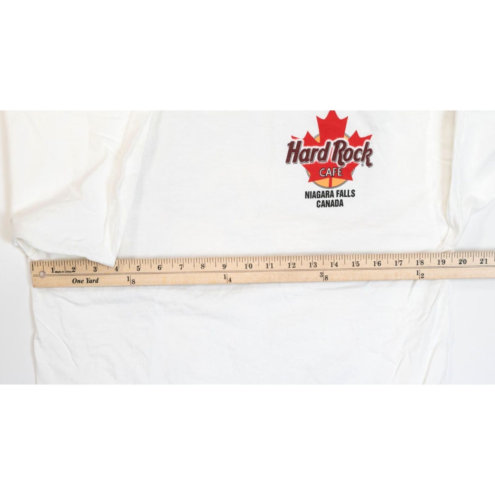 Hard Rock Cafe VINTAGE Hard Rock Cafe NIAGARA FALLS Canada T Shirt Medium VTG Maple Leaf Guitar Shirt Men M White 90s Rock Niagra Falls Canada Logo Vintage 1990s"} Size US M / EU 48-50 / 2 - 6 Thumbnail