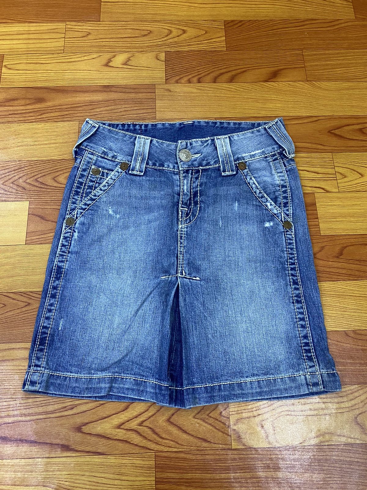 If Six Was Nine × True Religion × Vintage Vintage True Religion Denim Skirt Size 29" - 1 Thumbnail