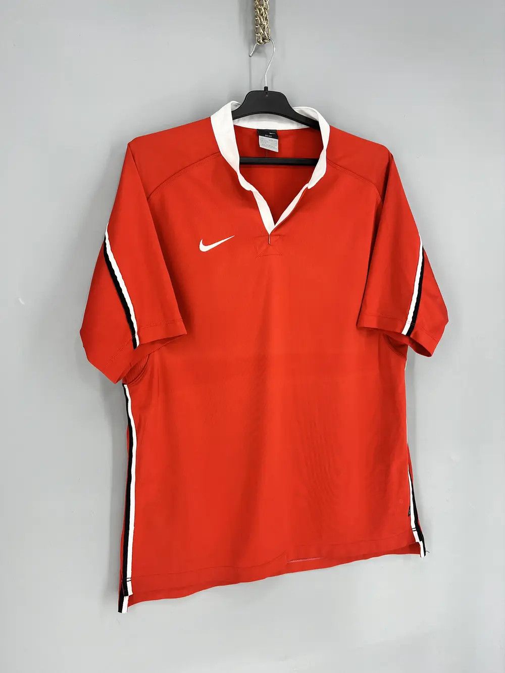 Band Tees Vintage 90s Nike Swoosh Logo Tee Travis Scott Style Grailed Size US XL / EU 56 / 4 - 2 Thumbnail