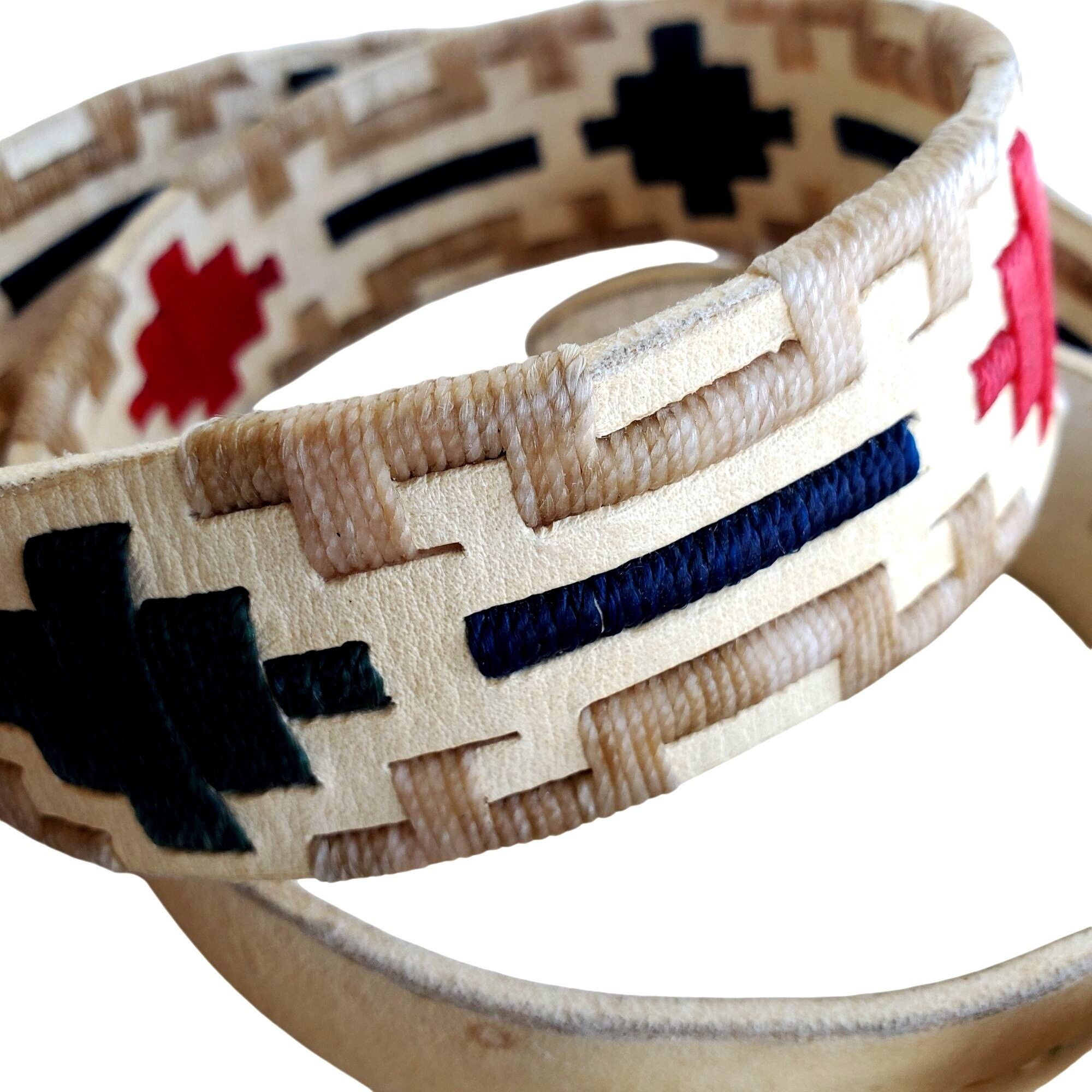 Handmade Vintage Handmade Rustic Cowhide Belt Mens Medium Wax Thread Size ONE SIZE - 4 Thumbnail