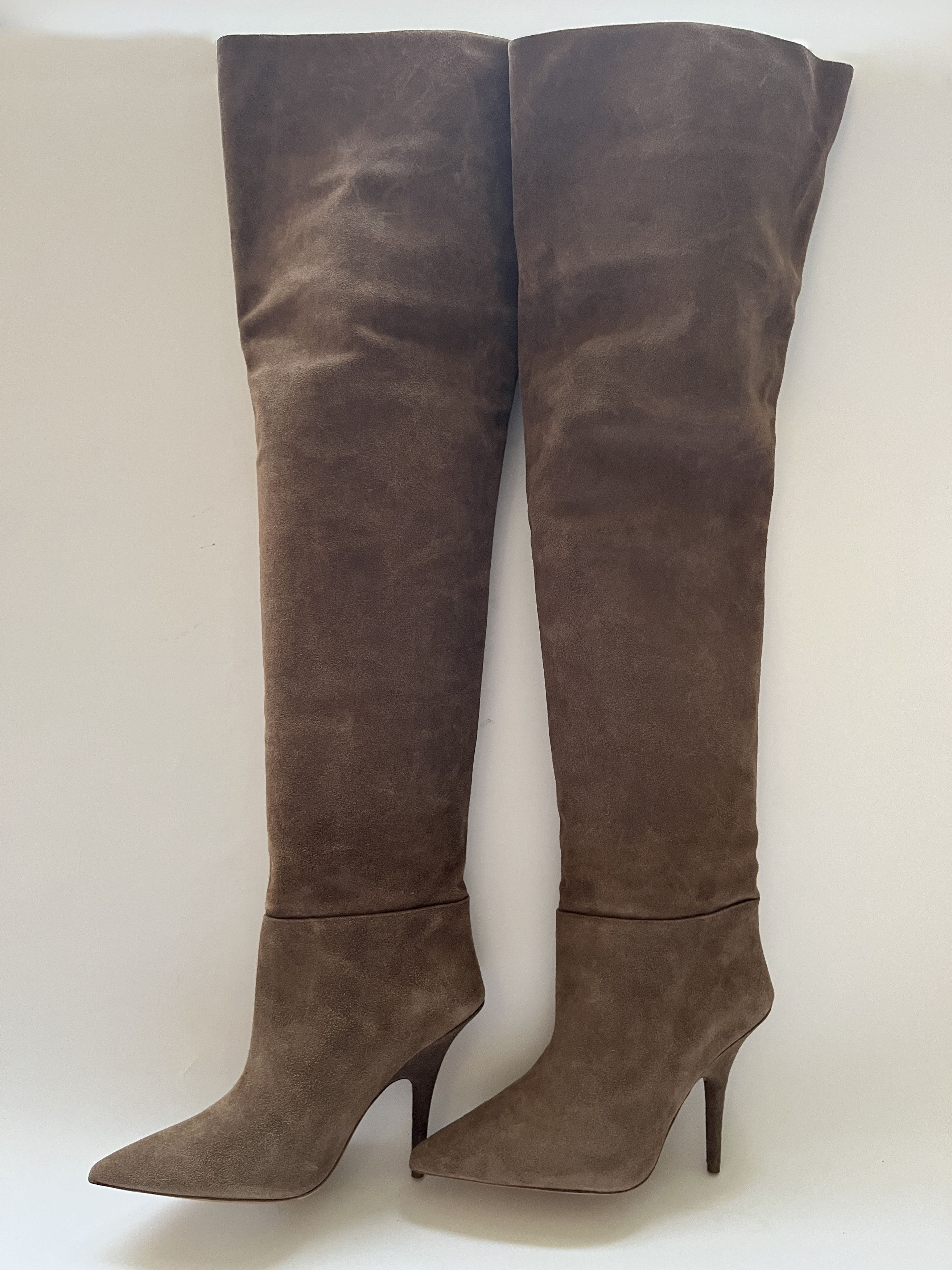 Yeezy ⚡️QUICK SALE⚡️2018 Yeezy Season 7 Brown Suede High Boots Size US 9 / IT 39 - 3 Thumbnail
