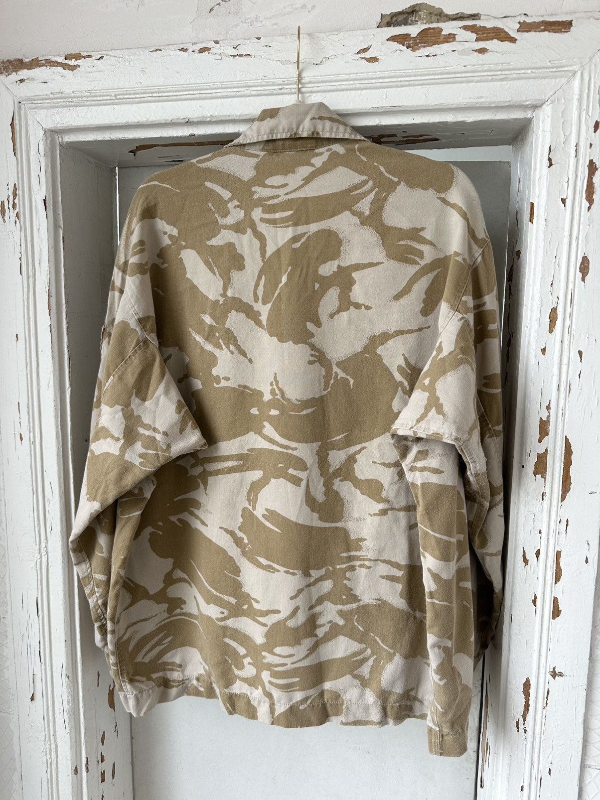 Vintage Vintage British NATO Tropical Combat Camo Jacket Size US XL / EU 56 / 4 - 10 Thumbnail