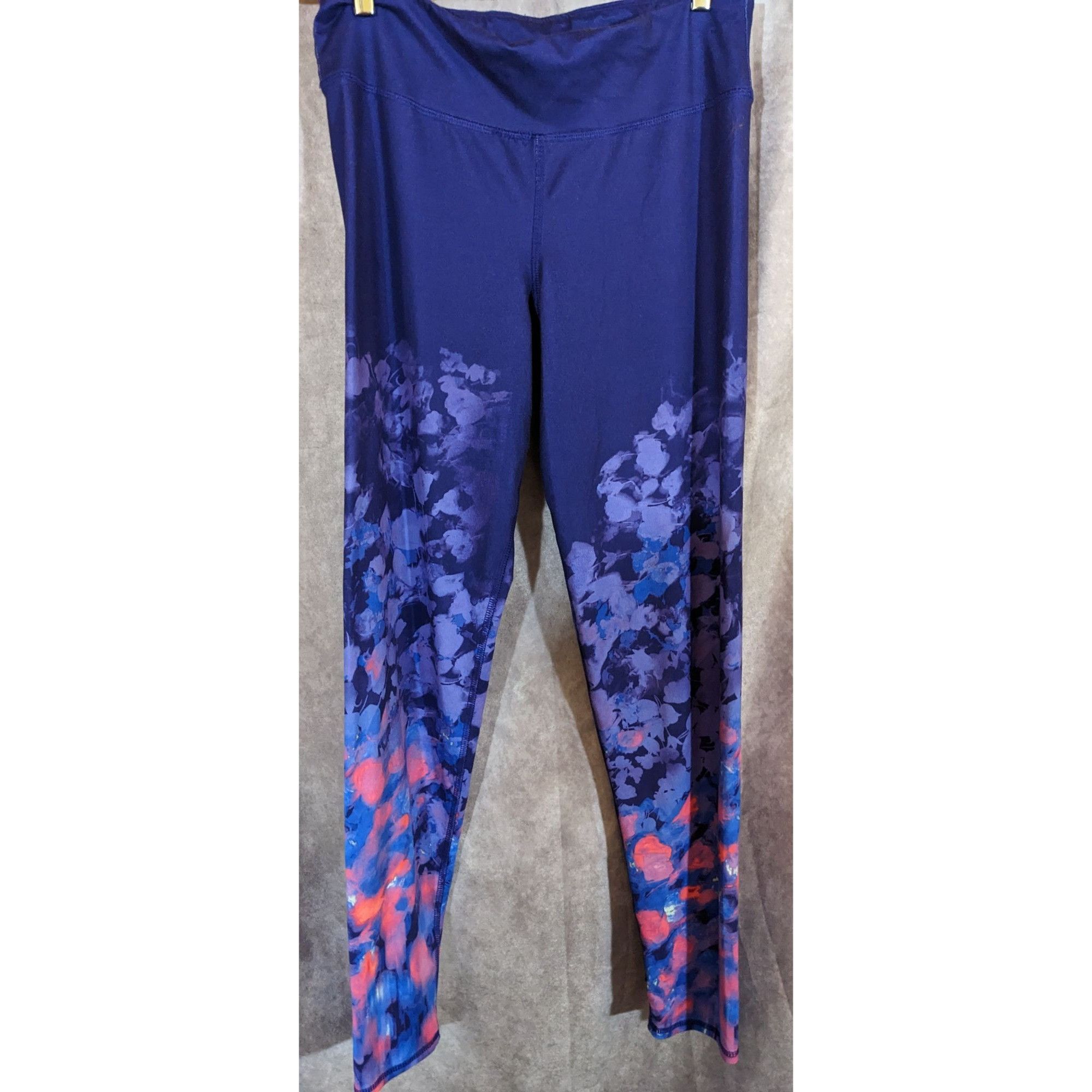 Champion Champion Purple Floral Print Athletic Leggings Size 28" / US 6 / IT 42 - 2 Thumbnail