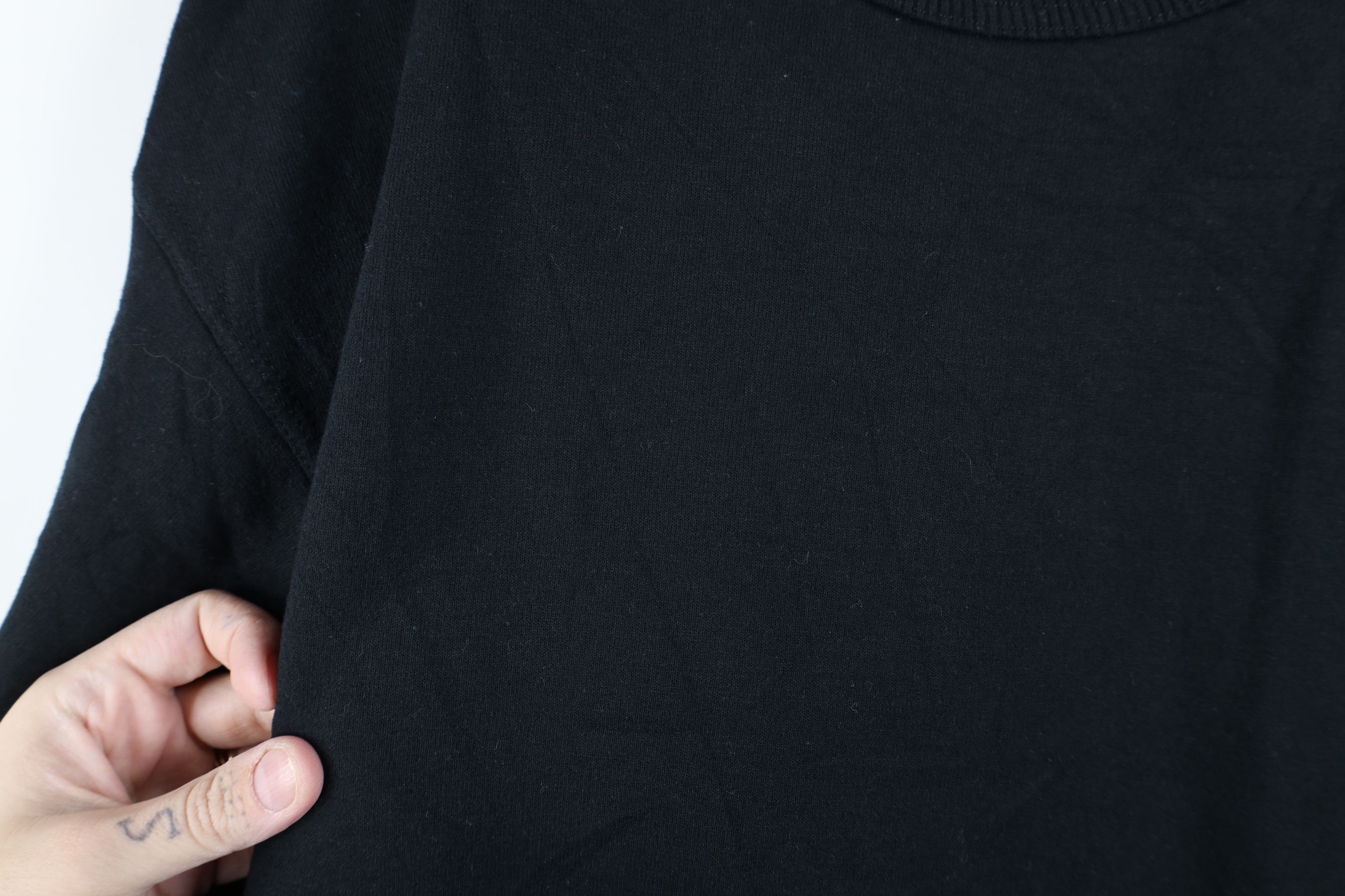 Champion Vintage Y2K Champion Monochrome Crewneck Sweatshirt Black Size US M / EU 48-50 / 2 - 7 Thumbnail