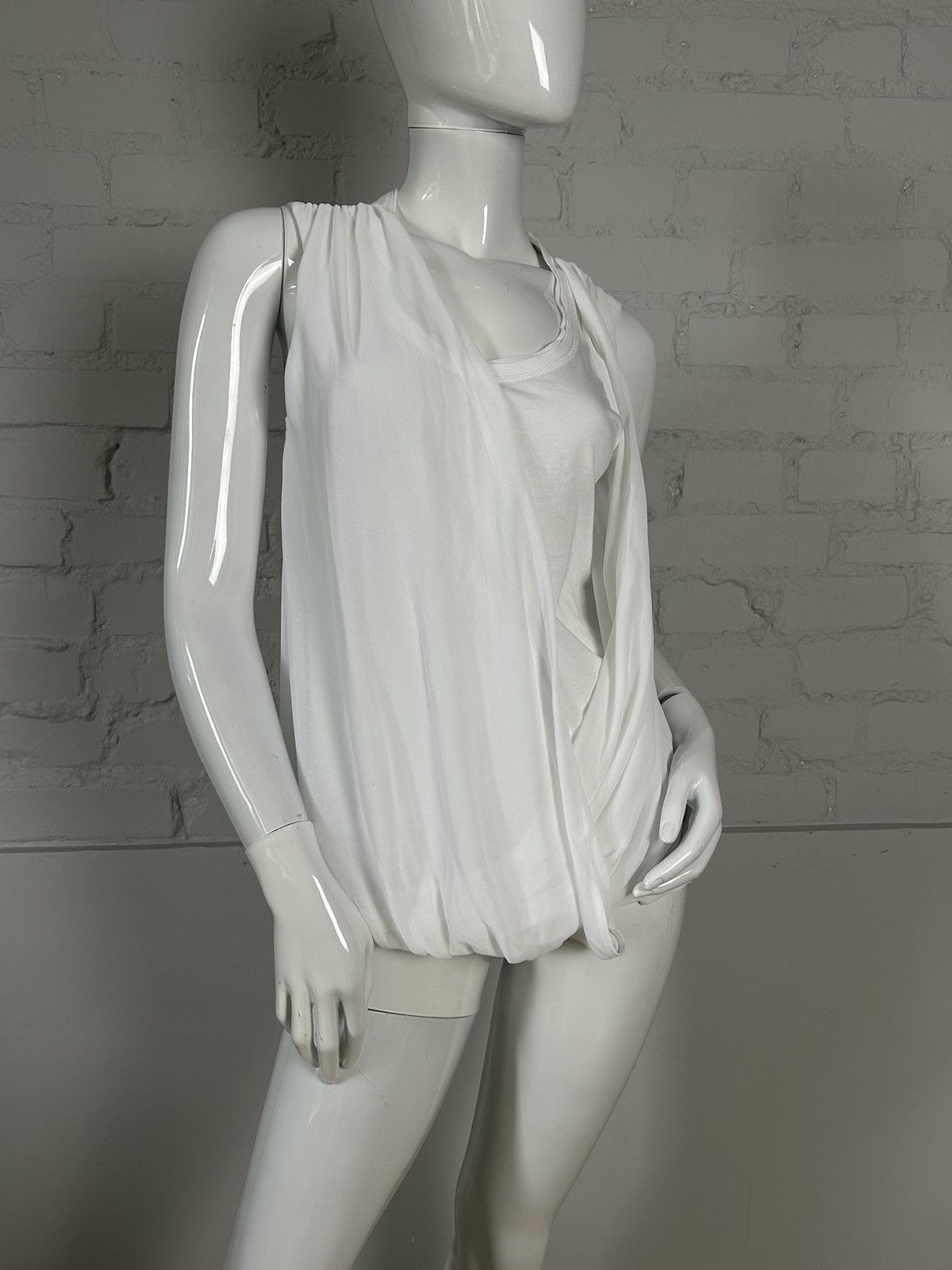 Other Insane white draped top Size S / US 4 / IT 40 - 2 Thumbnail