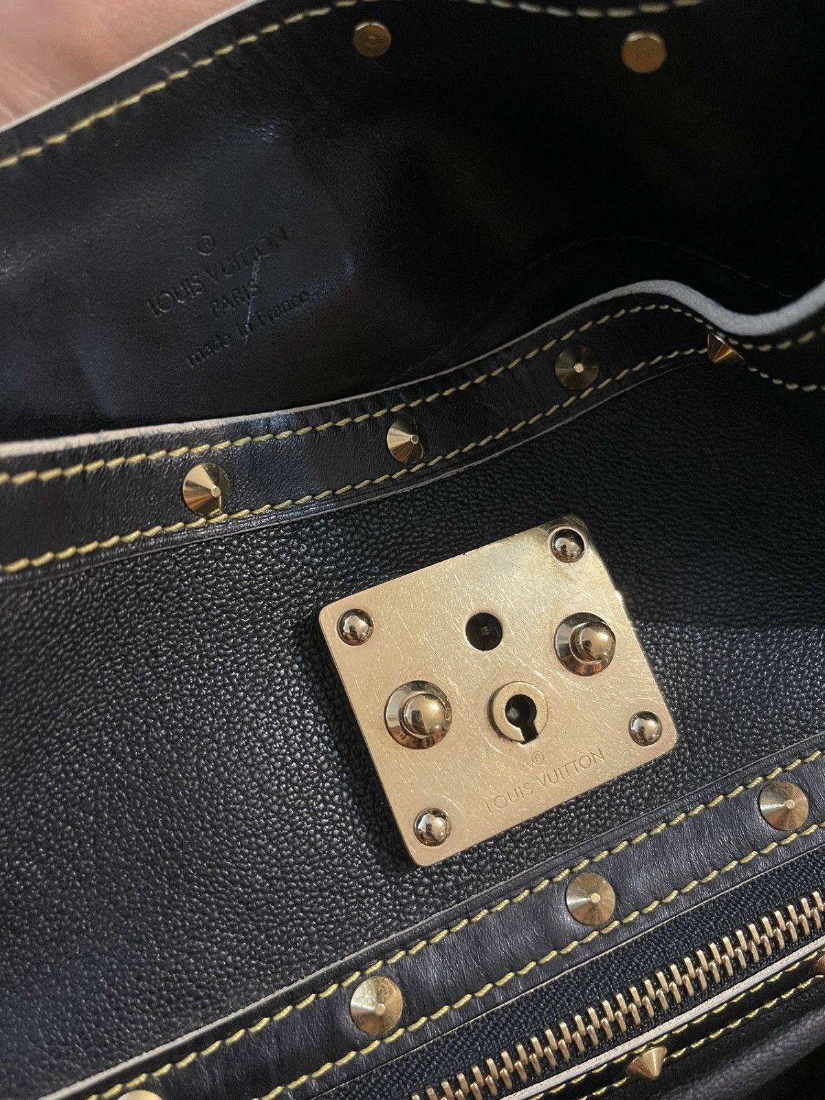 Louis Vuitton Louis Vuitton Cuir Suhali Leather Handbag Size ONE SIZE - 3 Thumbnail