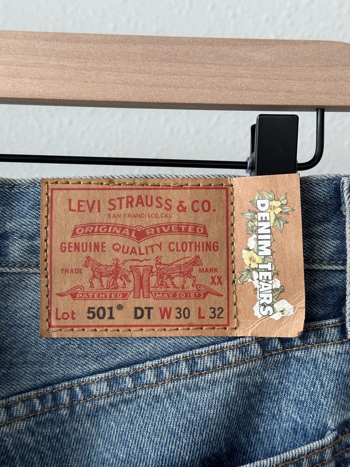 DENIM TEARS × Levi's Levis x Denim Tears Cotton Wreath 501 Jeans 30x32 Blue Size US 30 / EU 46 - 9 Thumbnail