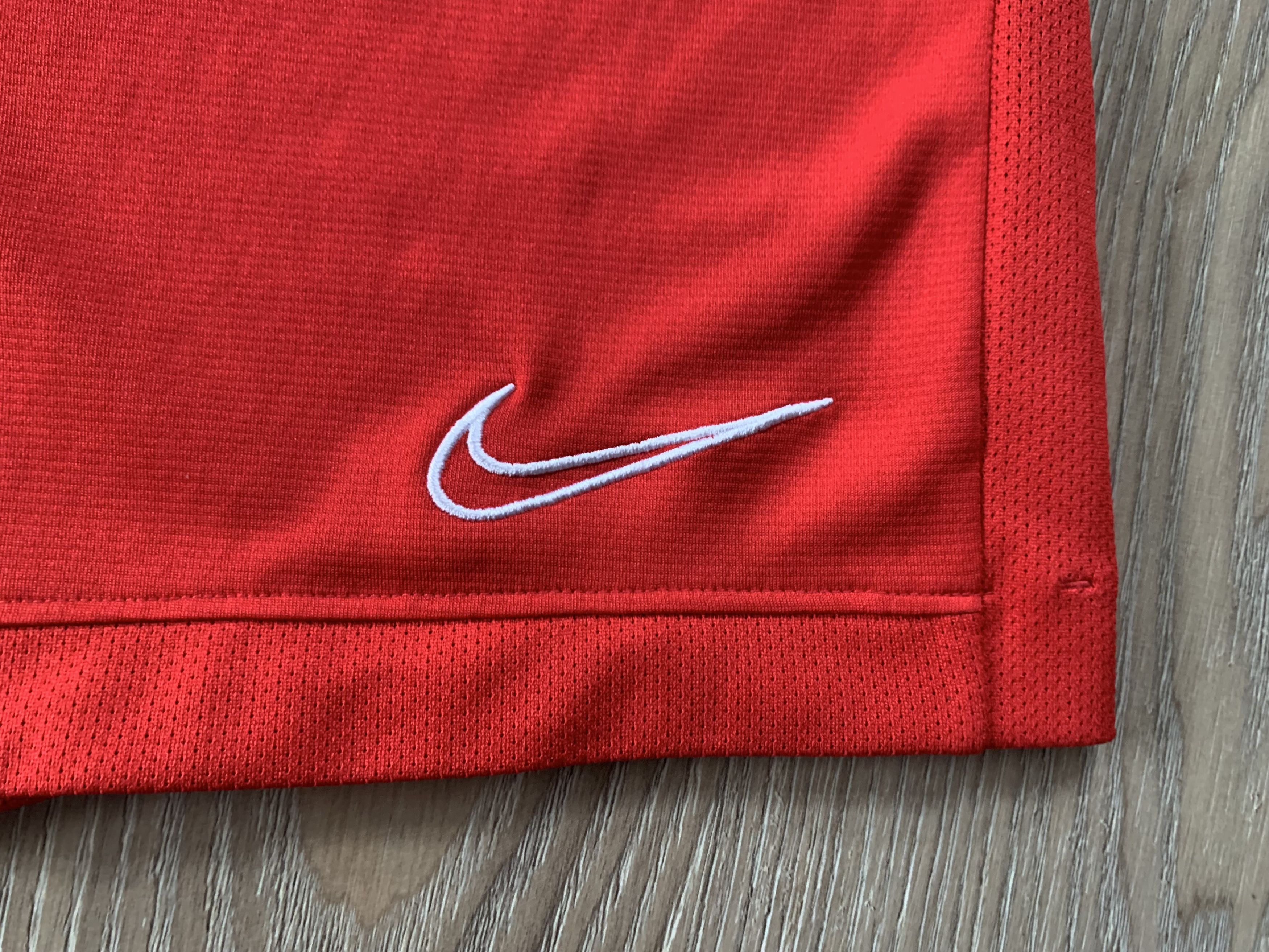 Nike Nike Red Sport Training Shorts Size US 36 / EU 52 - 5 Thumbnail