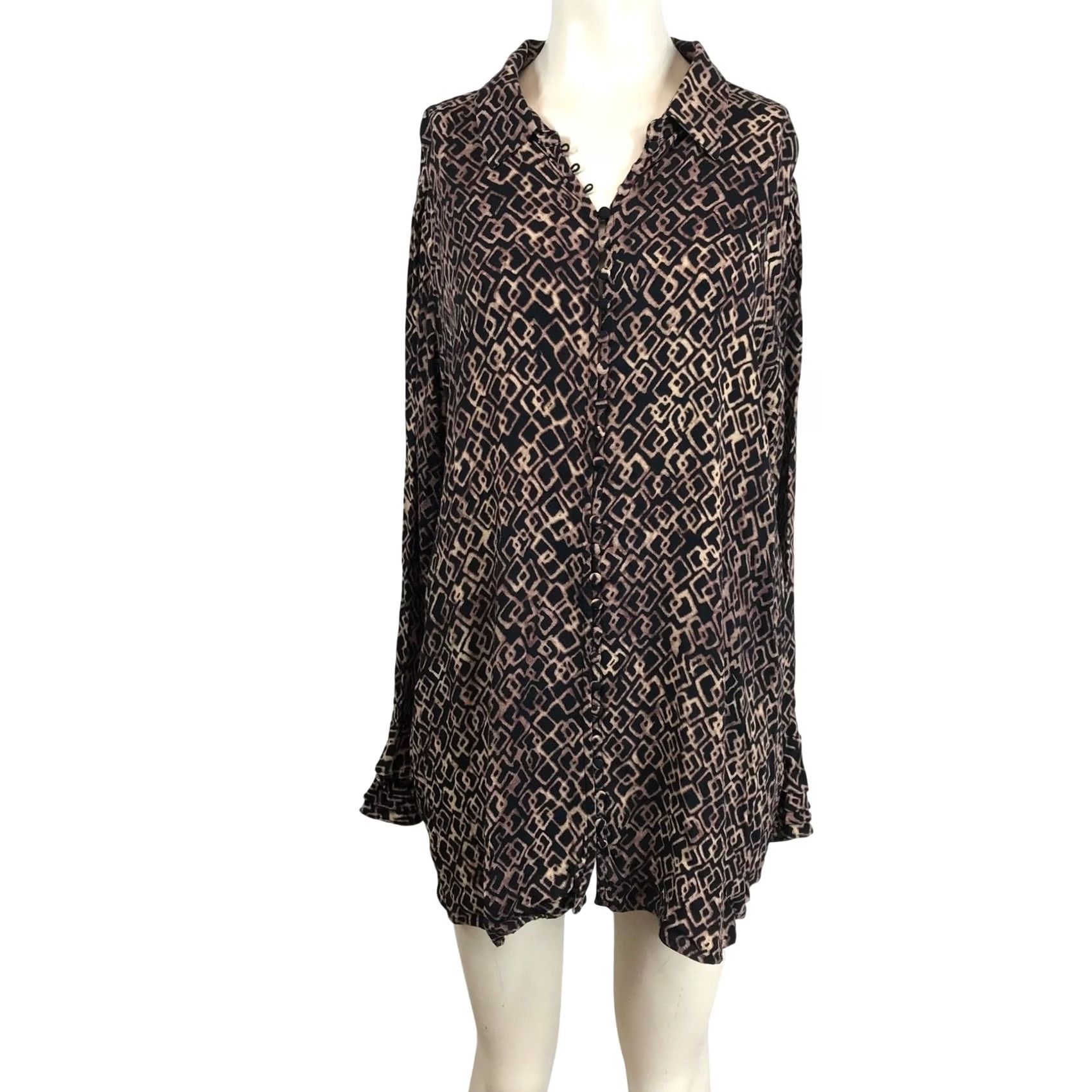 Soft Surroundings Soft Surroundings Womens 1X Black Tan Geometric Button Down Tunic Top Size XL / US 12-14 / IT 48-50 - 2 Thumbnail