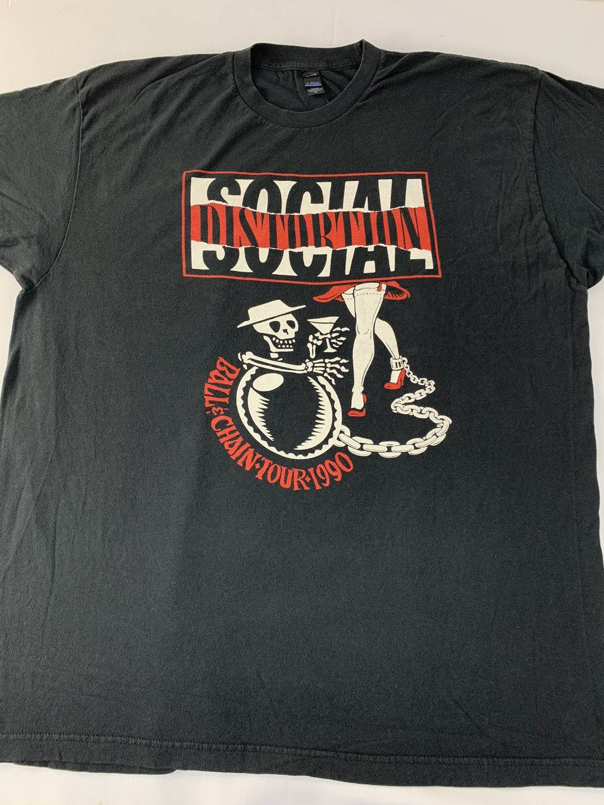 Band Tees Social Distortion USA Ball & Chain Tour 1990 Big Logo Tee Size US XXL / EU 58 / 5 - 3 Thumbnail
