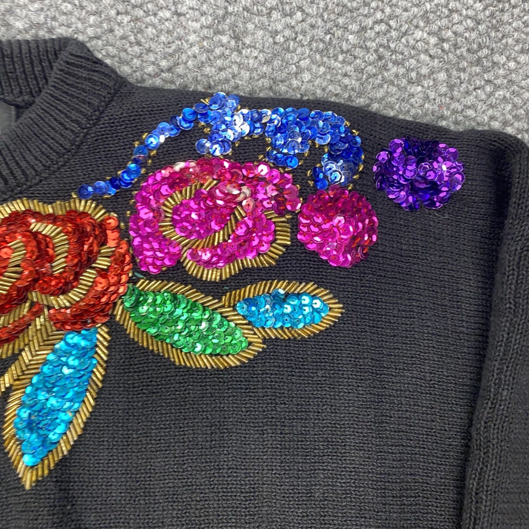 Vintage VINTAGE Clyde Black Floral Sequin Pullover Sweater Womens Large Crewneck Size L / US 10 / IT 46 - 4 Thumbnail
