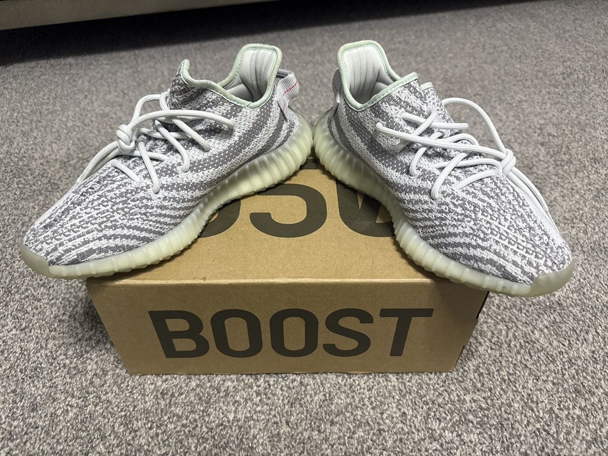 Yeezy Adidas Yeezy Boost 350 V2 Blue Tint Size US 8 / EU 41 - 5 Thumbnail