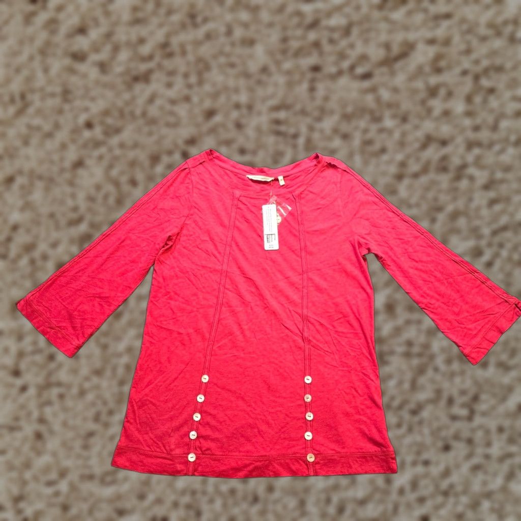 Soft Surroundings Soft Surroundings Top Womens Red Buttons Boat Neck Long Sleeve Casual Knit Pullover Shirt Size M - Regular Fit, Red, Cotton, 90s? Size M / US 6-8 / IT 42-44 - 1 Thumbnail