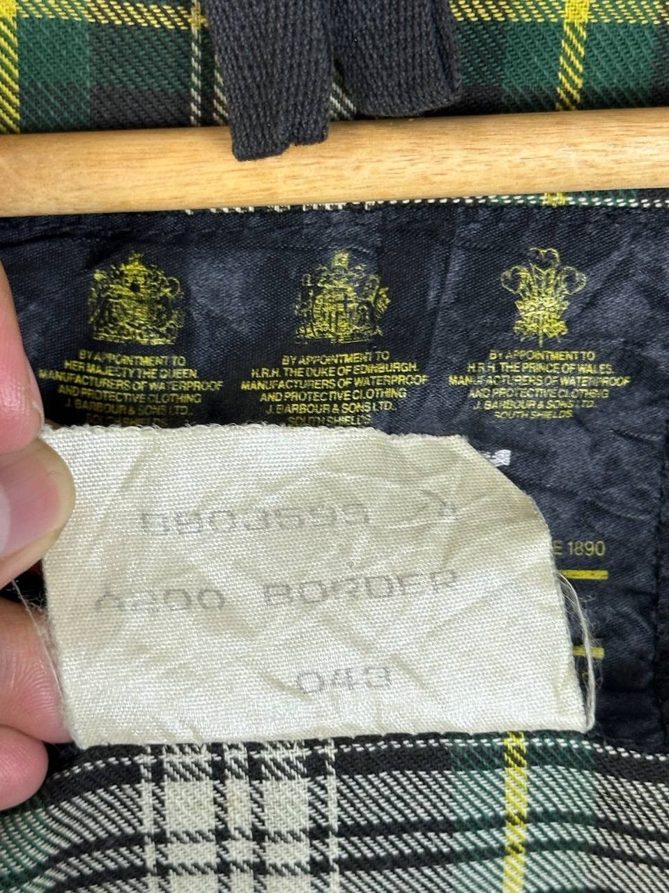 Barbour × Vintage DISTRESS A200 BARBOUR Waxed Border Coat Jacket (PIT 22) Size US S / EU 44-46 / 1 - 18 Thumbnail