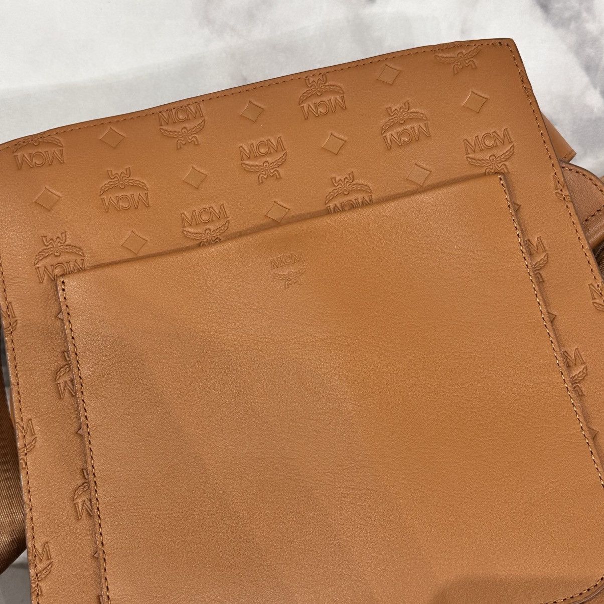MCM NEW MCM COGNAC MONOGRAM CROSSBODY/SHOULDER BAG Size ONE SIZE - 14 Thumbnail