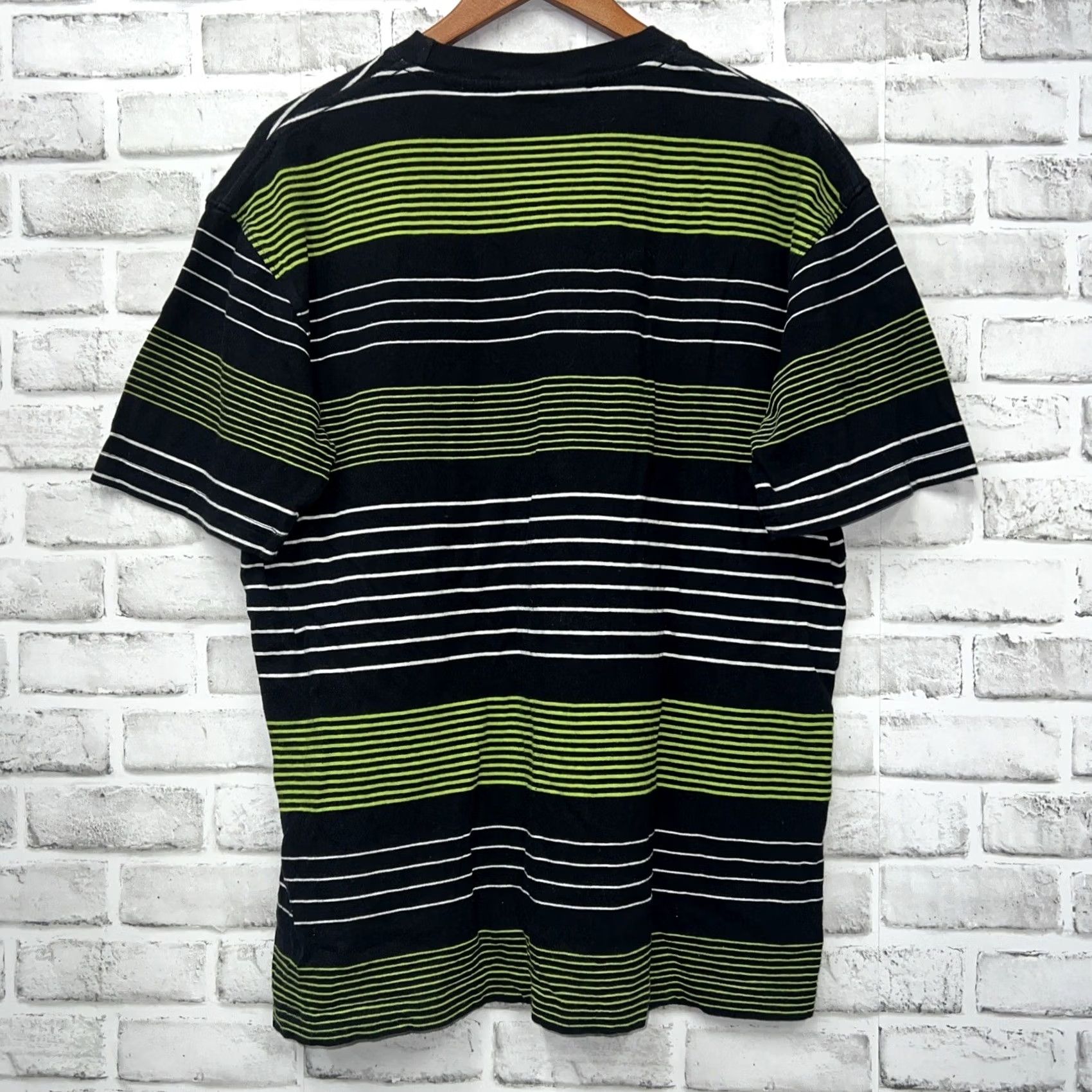 Vintage Pleasures Now Green Striped T-Shirt Mens Size L Size US L / EU 52-54 / 3 - 4 Thumbnail
